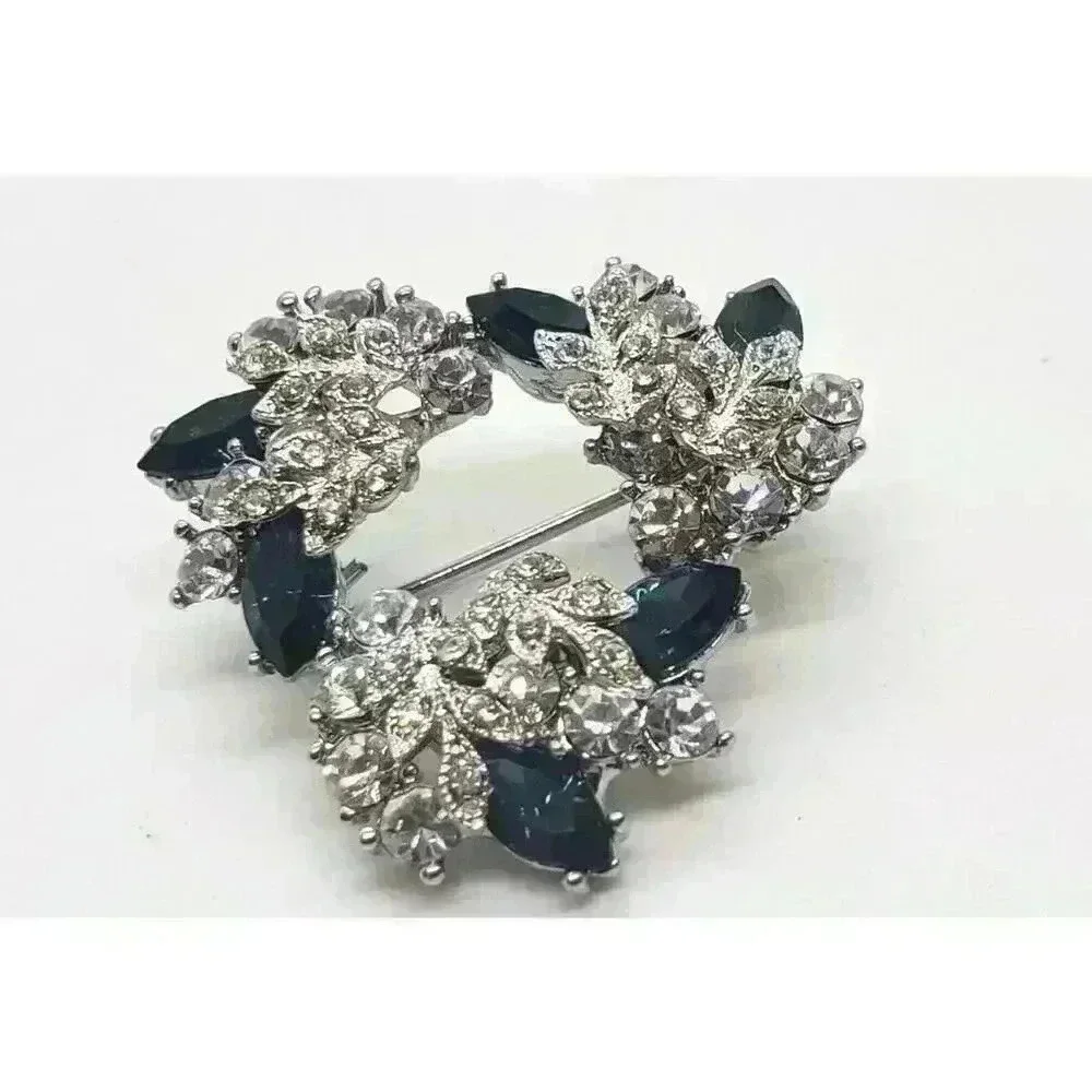 Vintage Brooch Blue And Clear Crystal Rhinestones Flower Leaves Wreath